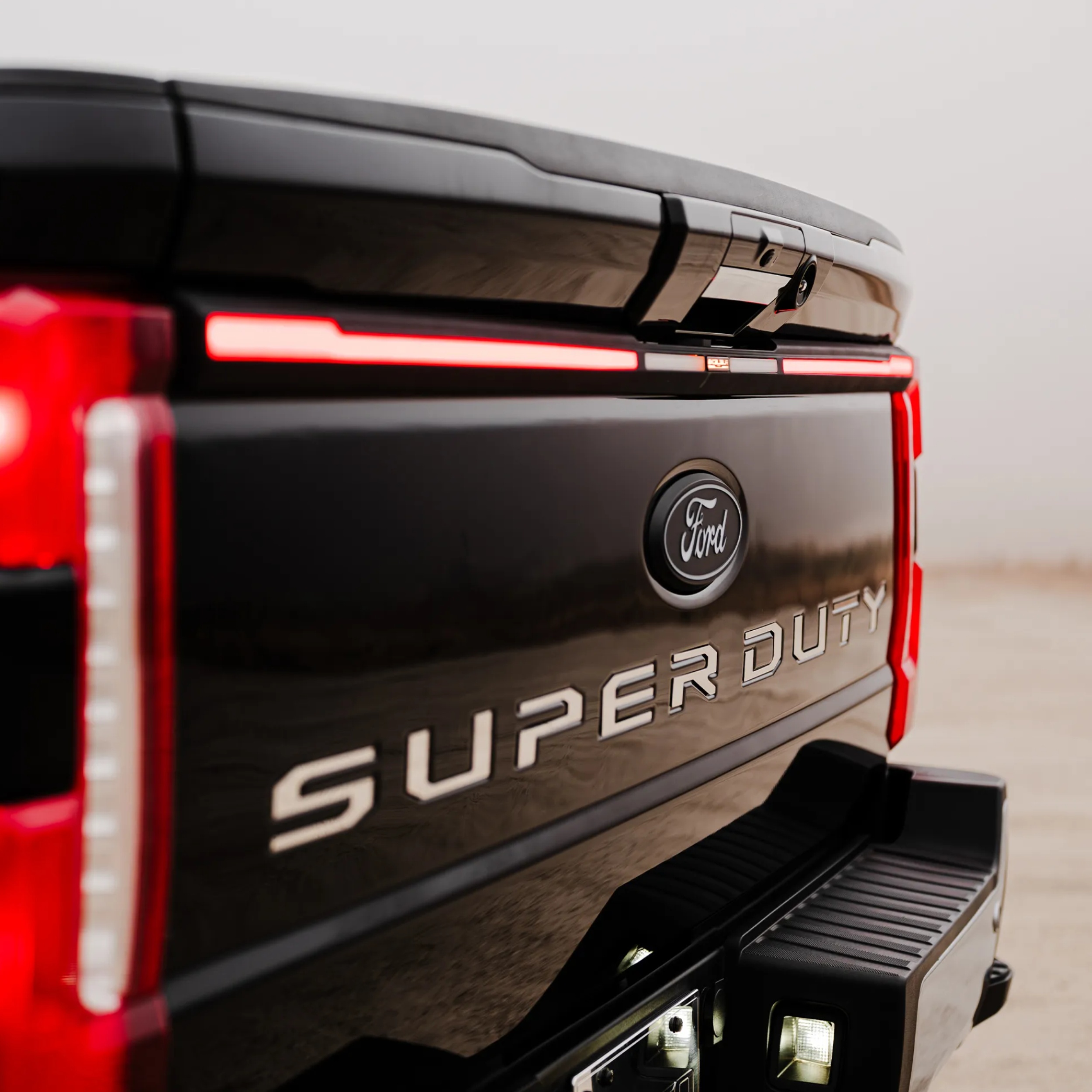 Putco Excalibur LED Tailgate Light Bar | 23-25 Ford Superduty - Image 5